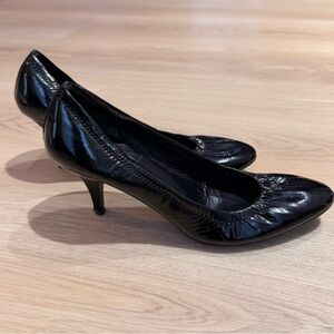 Prada Black Patent Leather Scrunch Pointed Toe Pumps Size 37 or US 7